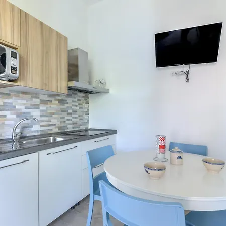 Casa Annameri شقة مارشيانا